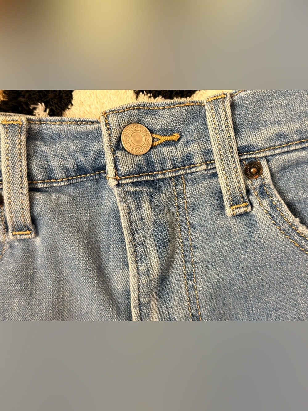 Levi’s High Rise Denim Shorts size 30 - Picture 6 of 10